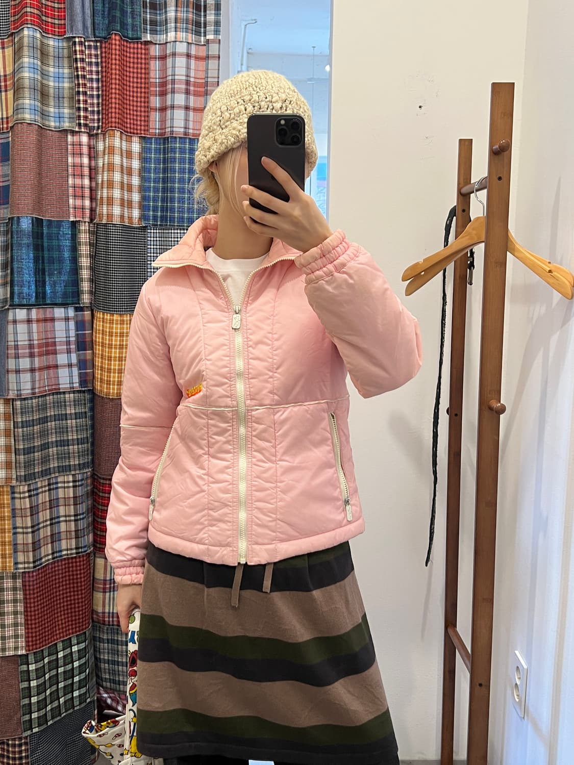 히스테릭글래머 딸기우유 로고 숏 패딩 상품이미지5