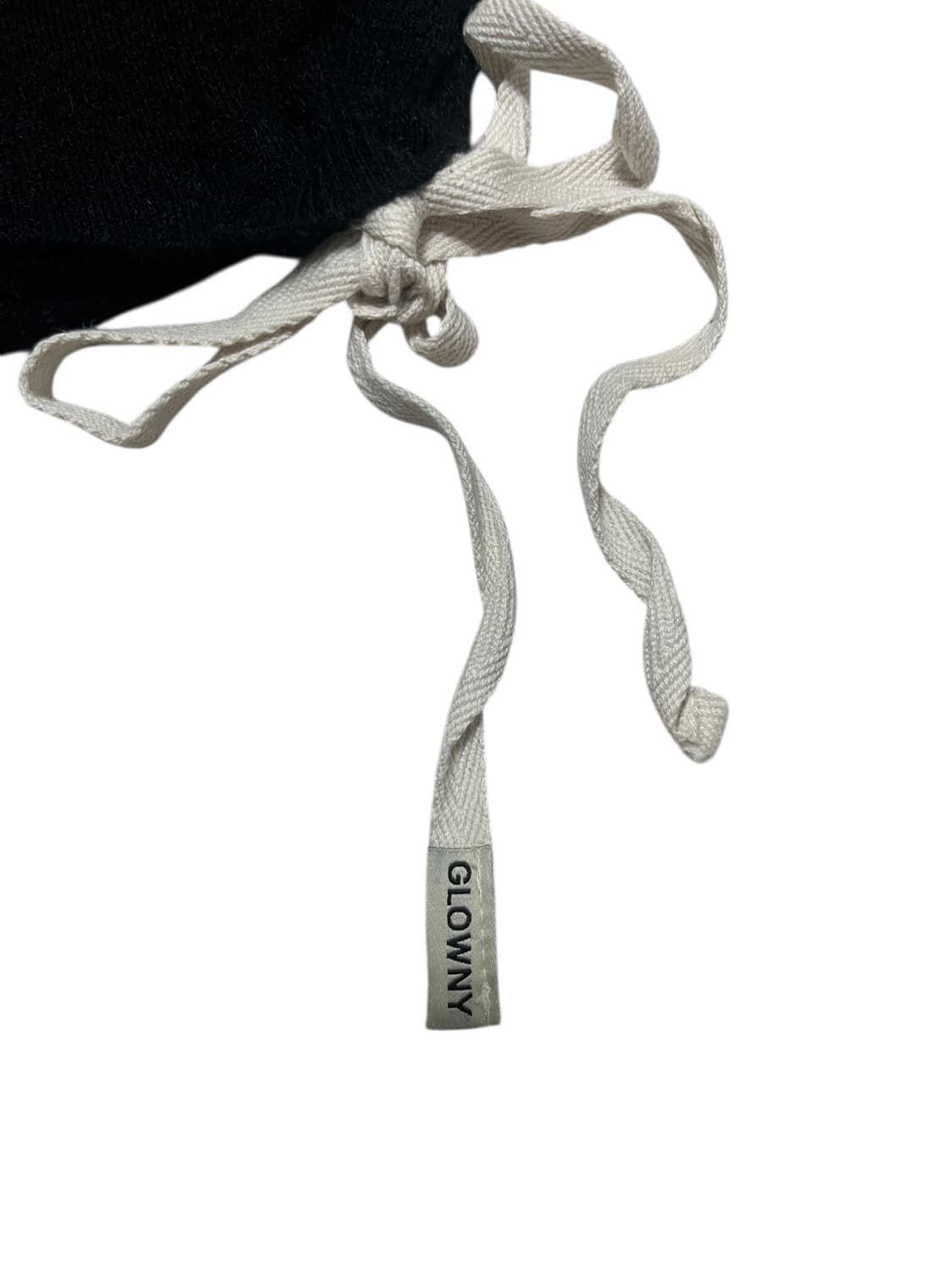 글로니 보우 슬릿 니트 탑 블랙 상품이미지5