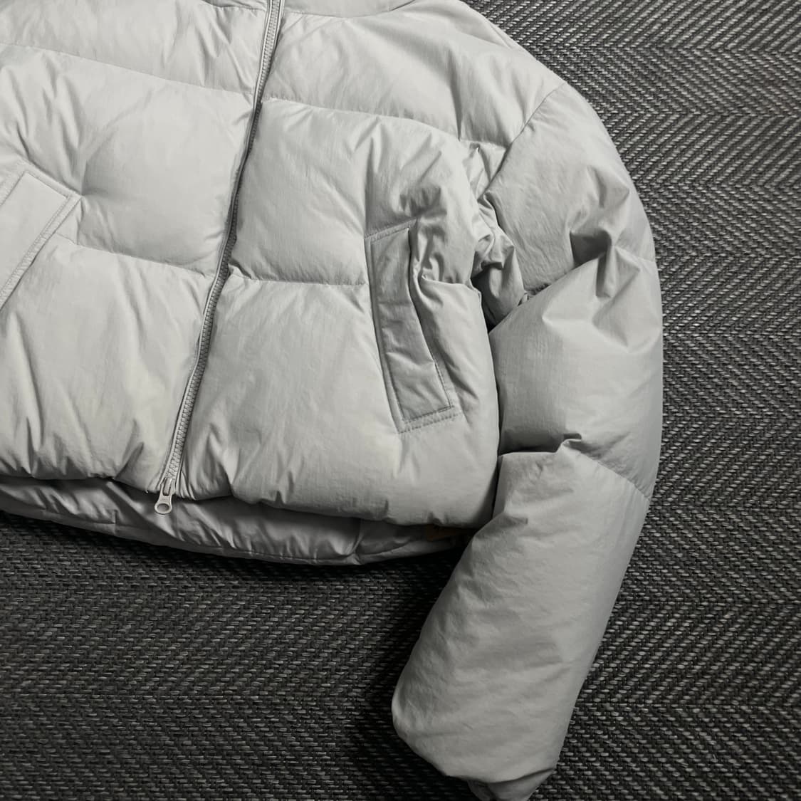 코드그라피 우먼스 덕 다운 푸퍼 크롭 패딩 그레이o 4600 상품이미지3