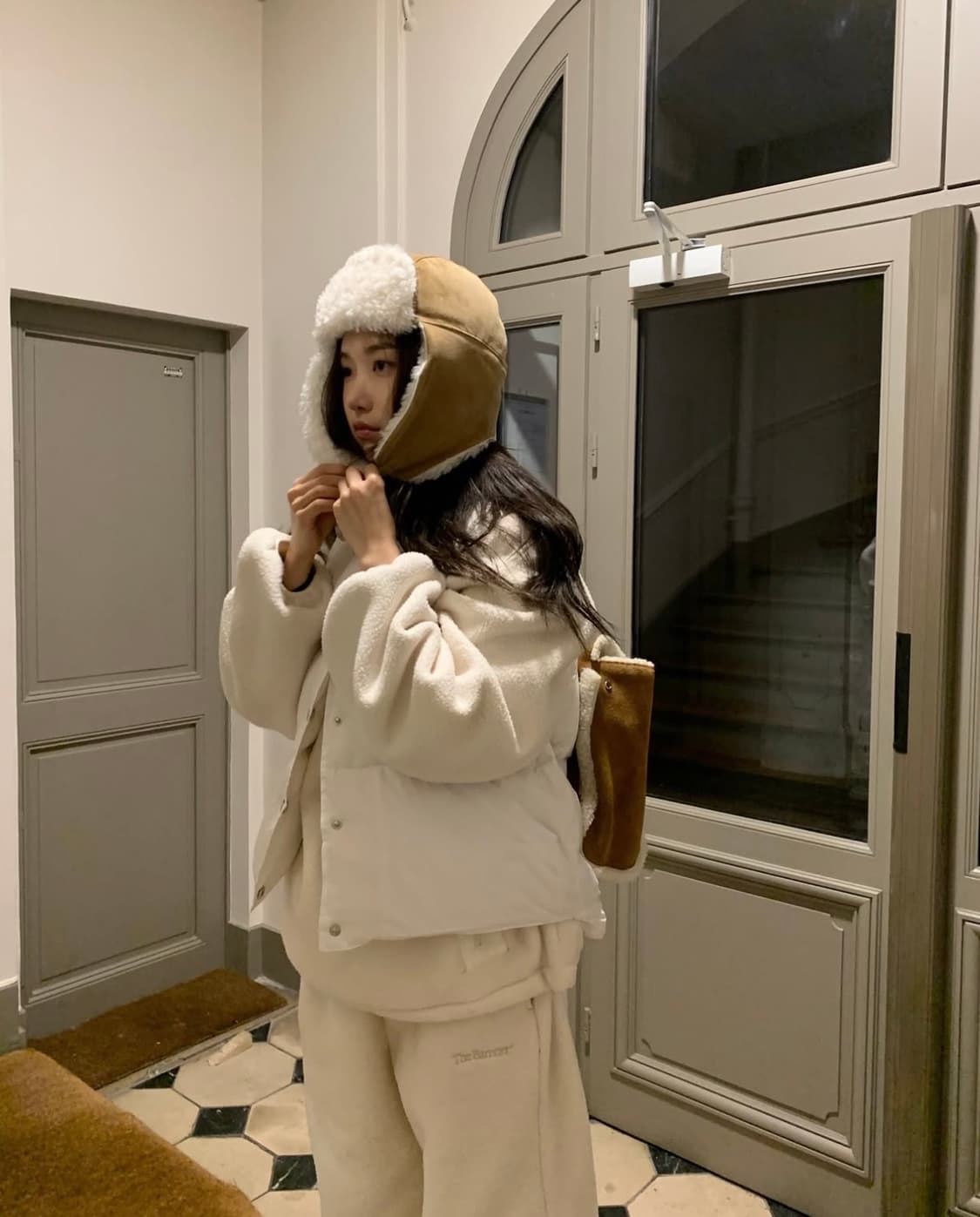 더바넷 화이트 라이트 구스 푸퍼 베스트 우먼즈 상품이미지2