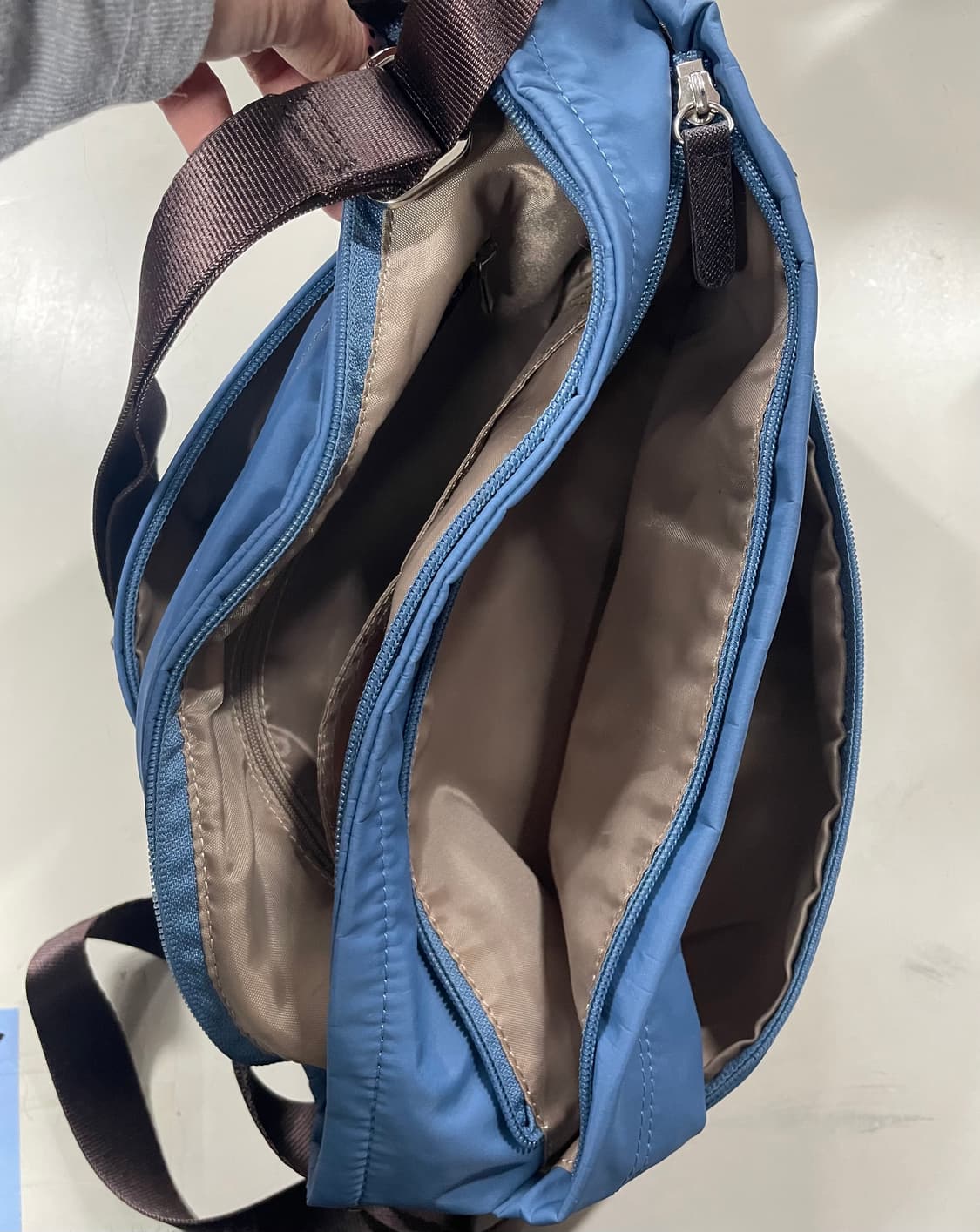 Y’SACCS 크로스백 상품이미지3