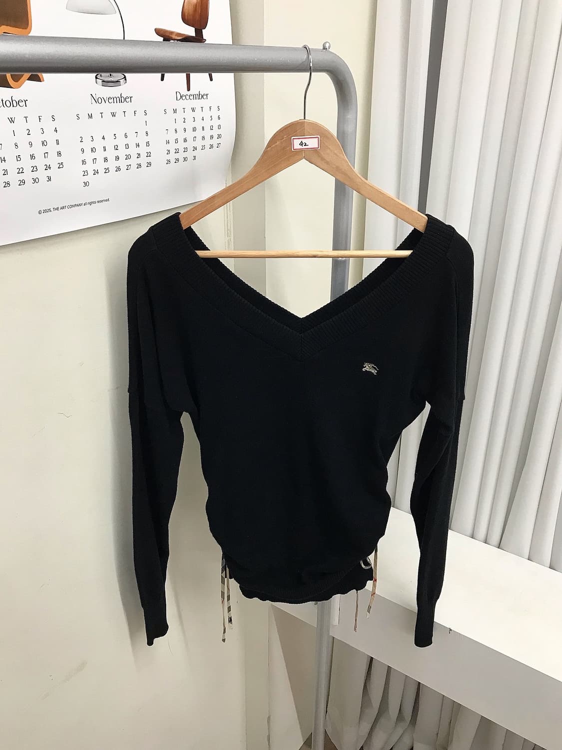 버버리 로고 딥브이넥 셔링 니트 상품이미지2