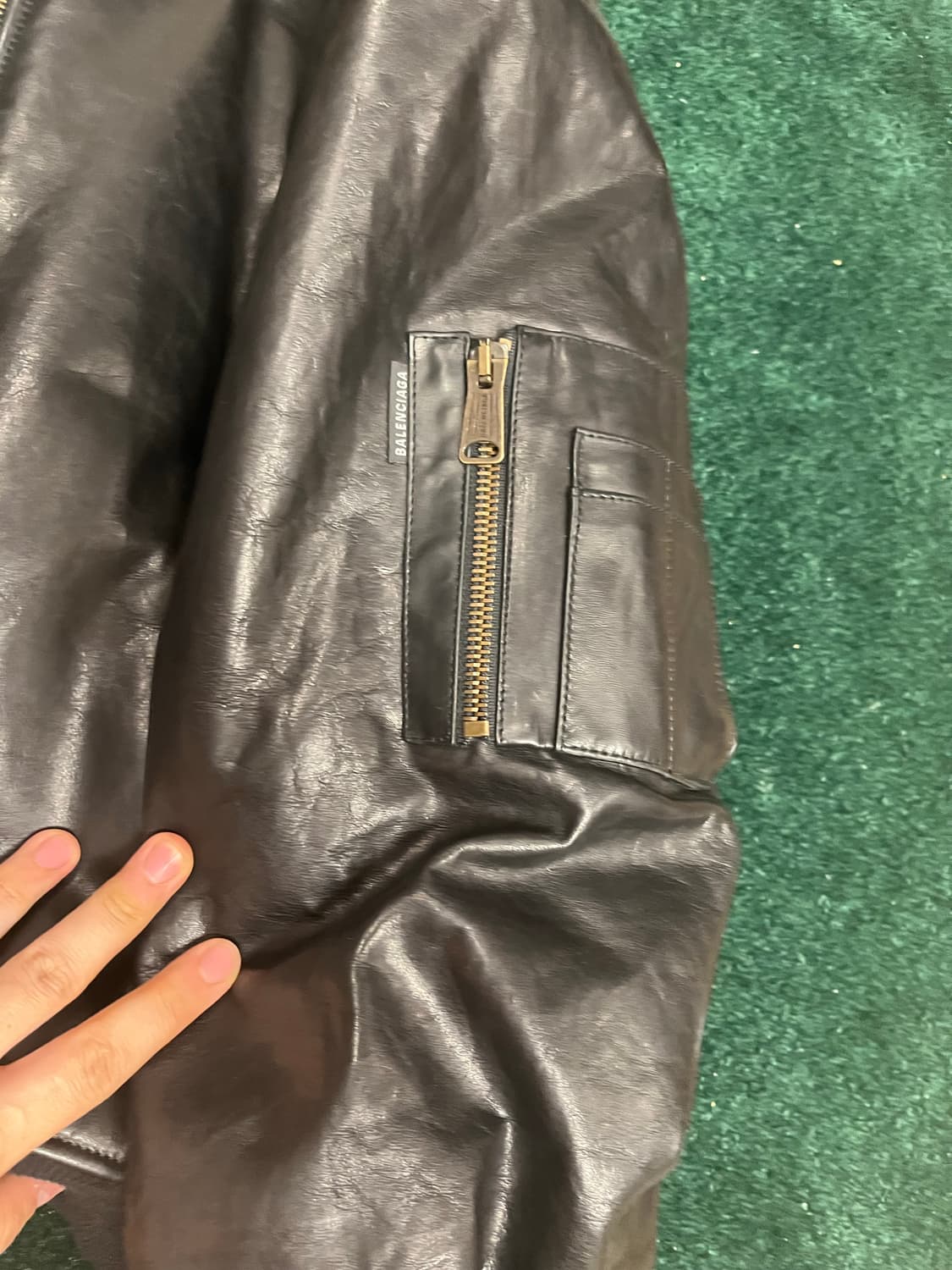 발렌시아가 후드 레더 m 상품이미지3