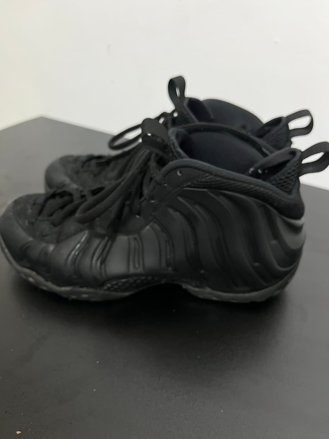 나이키 에어 폼포짓 상품이미지1