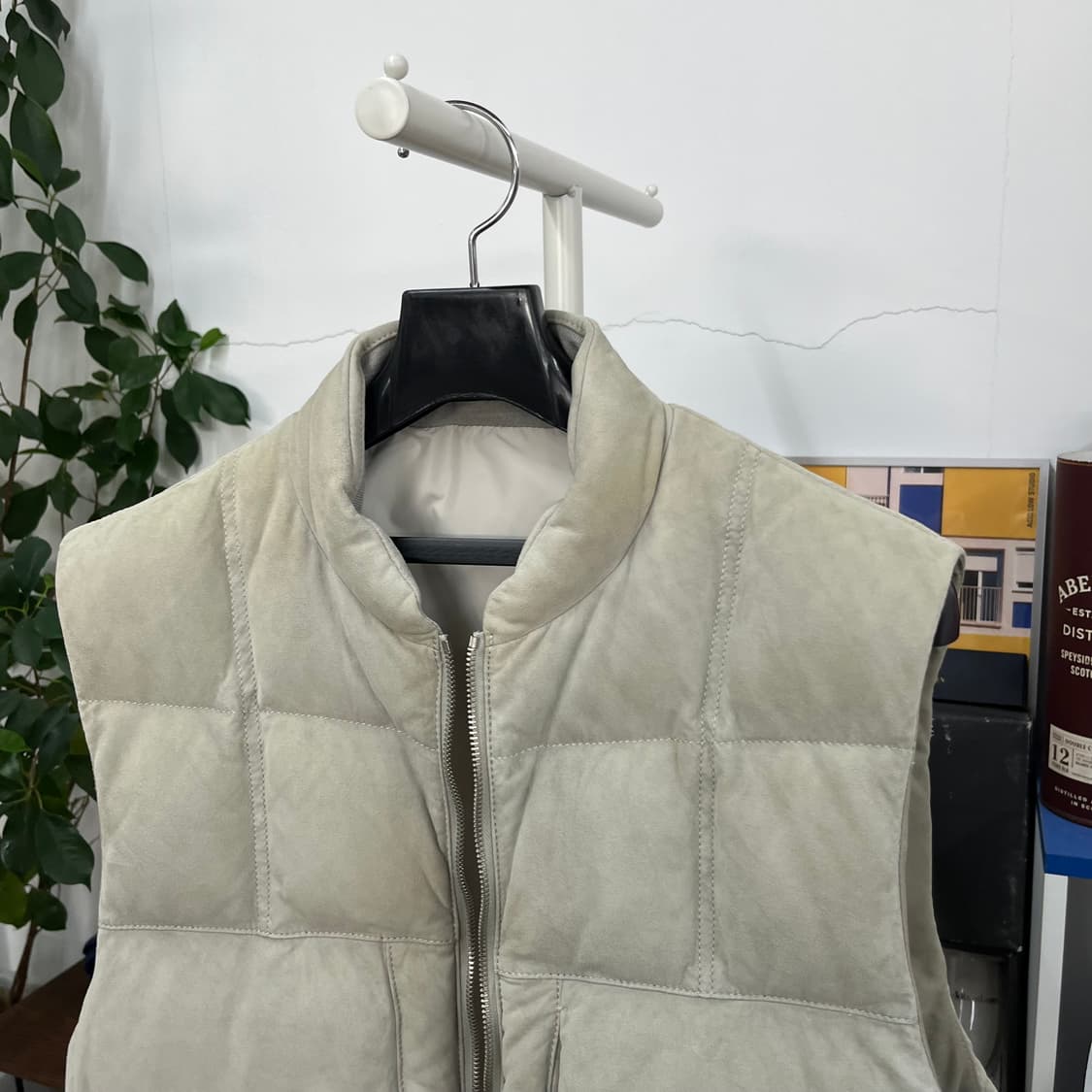 타임옴므 고트스웨이드 구스다운 패딩 베스트 L 상품이미지2