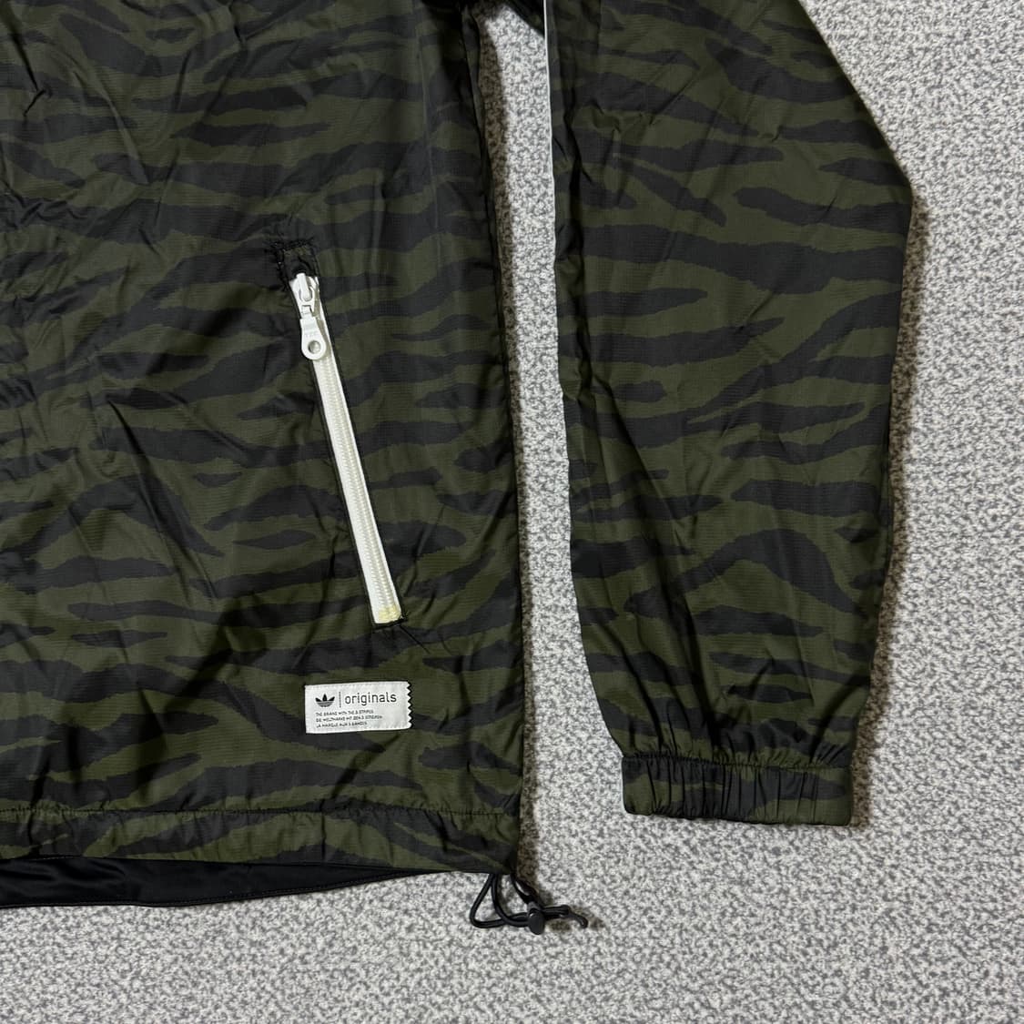 아디다스 양면 카모 져지 바람막이 100 L 상품이미지3