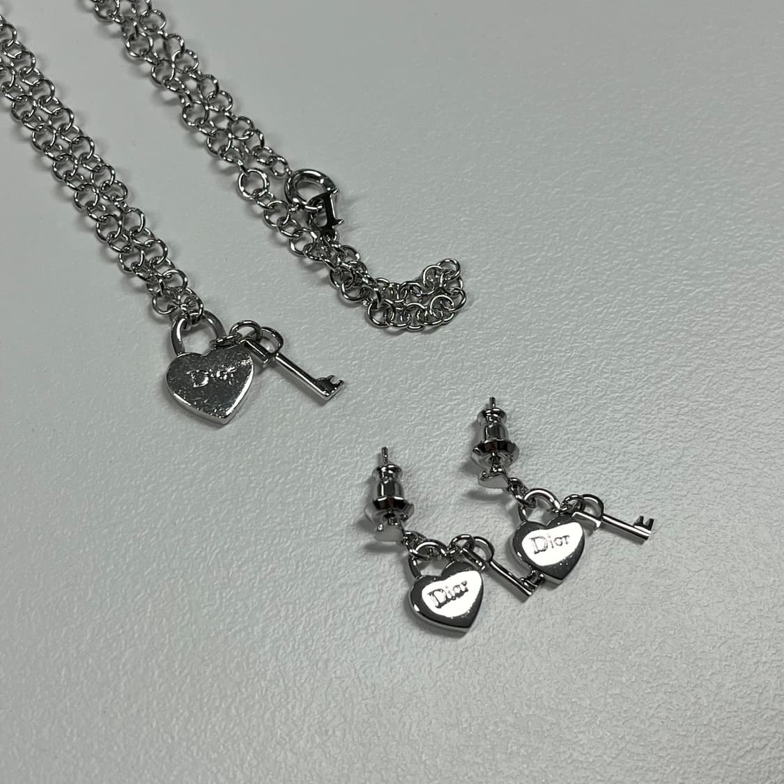 디올 하트 태그키 목걸이 상품이미지2