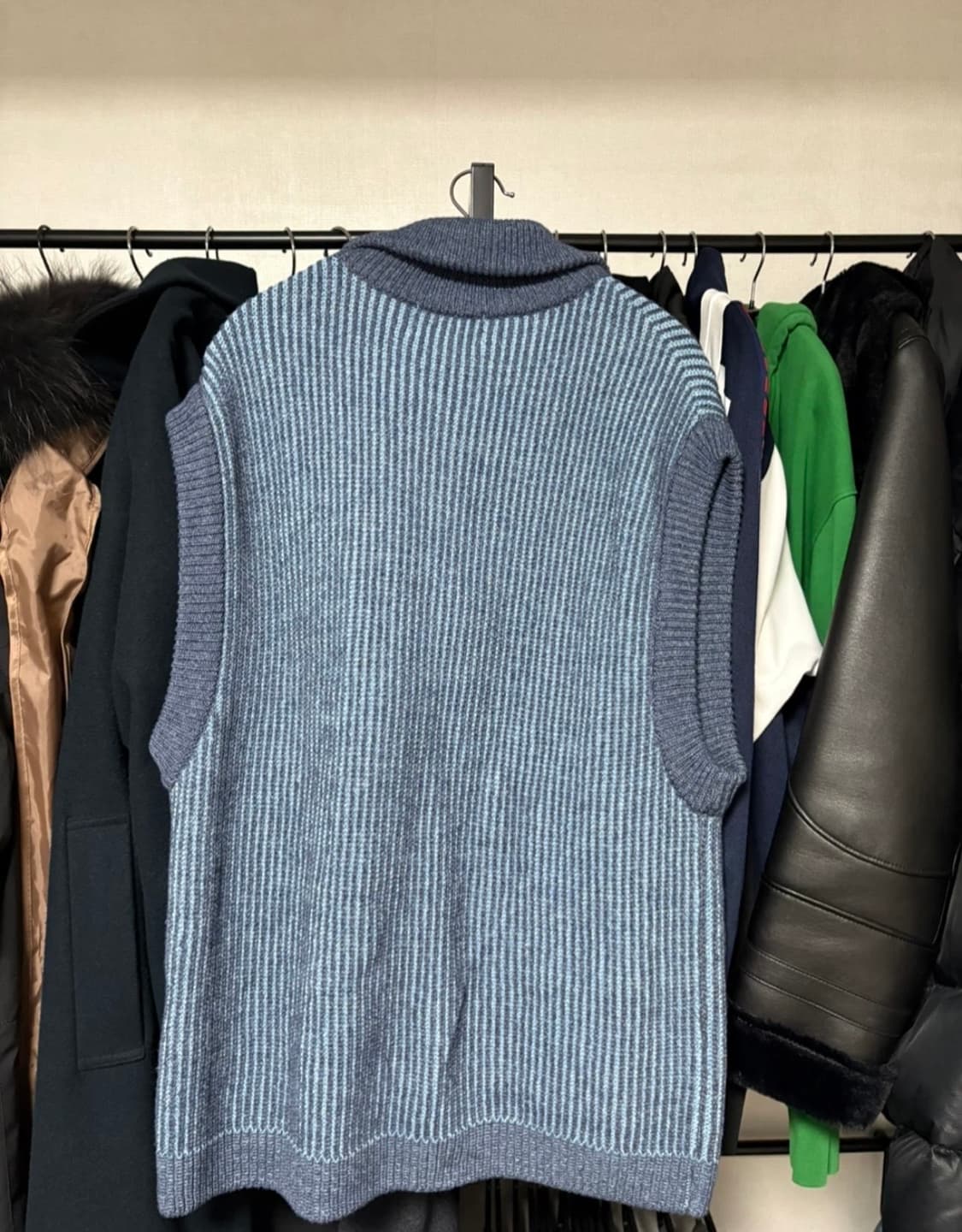 솔리드옴므 니트베스트 상품이미지2