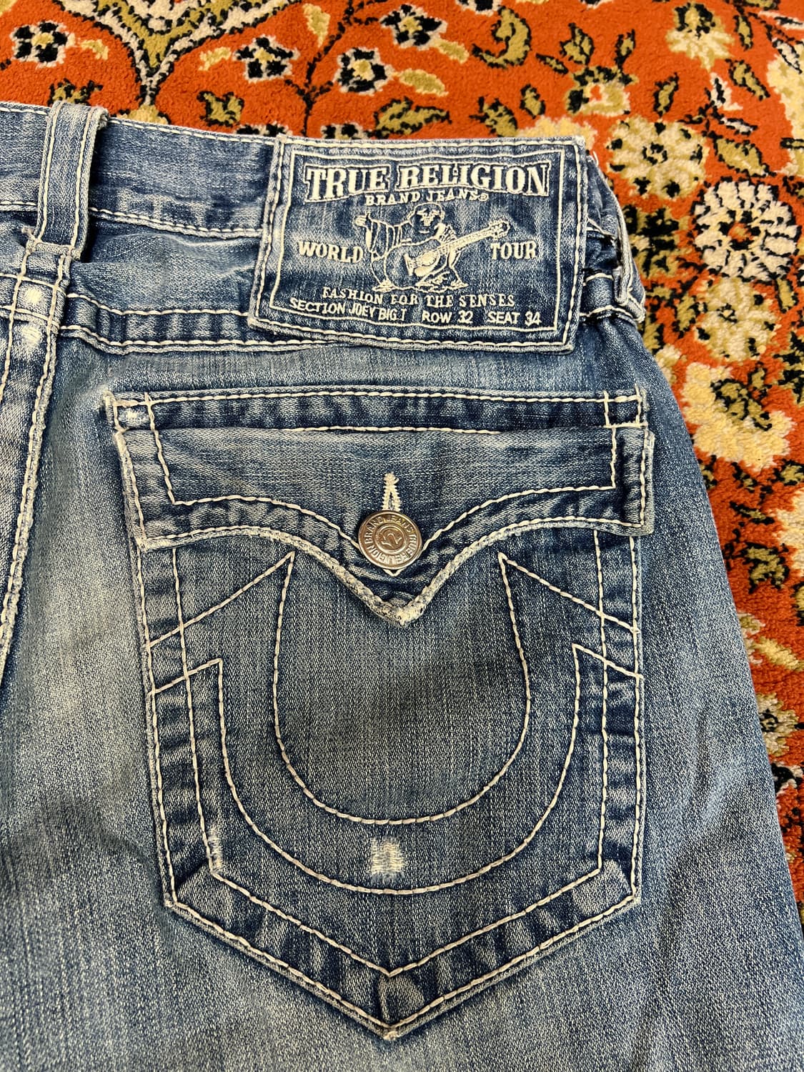 [32] 트루릴리전 조이 빅 티 부츠컷 플레어 데님 팬츠 상품이미지4