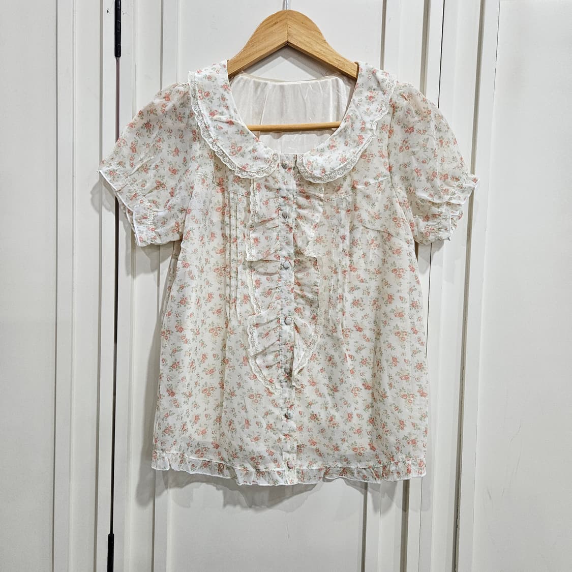 플라워 레이스 프릴 블라우스 상품이미지1