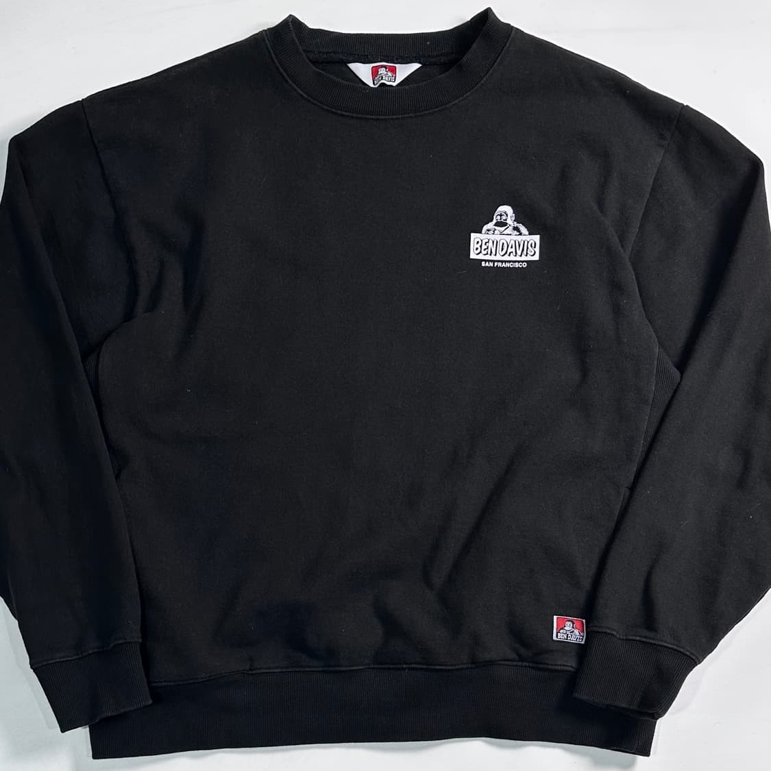 벤 데이비스 블랙 맨투맨   상품이미지1