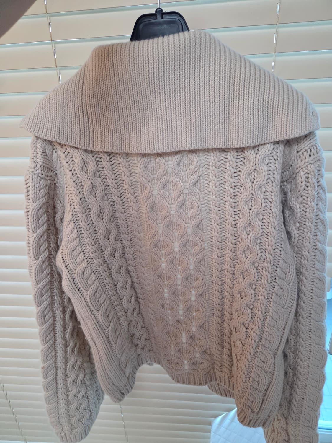 케이블 니트 가디건 상품이미지2