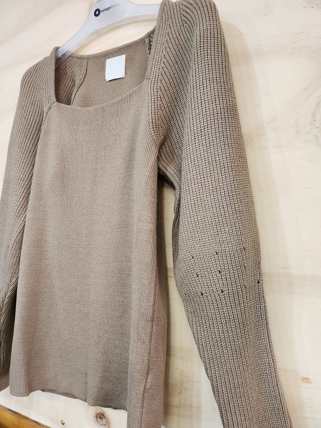 563) 님프 NYMPH 여성 스퀘어넥 니트 상품이미지3