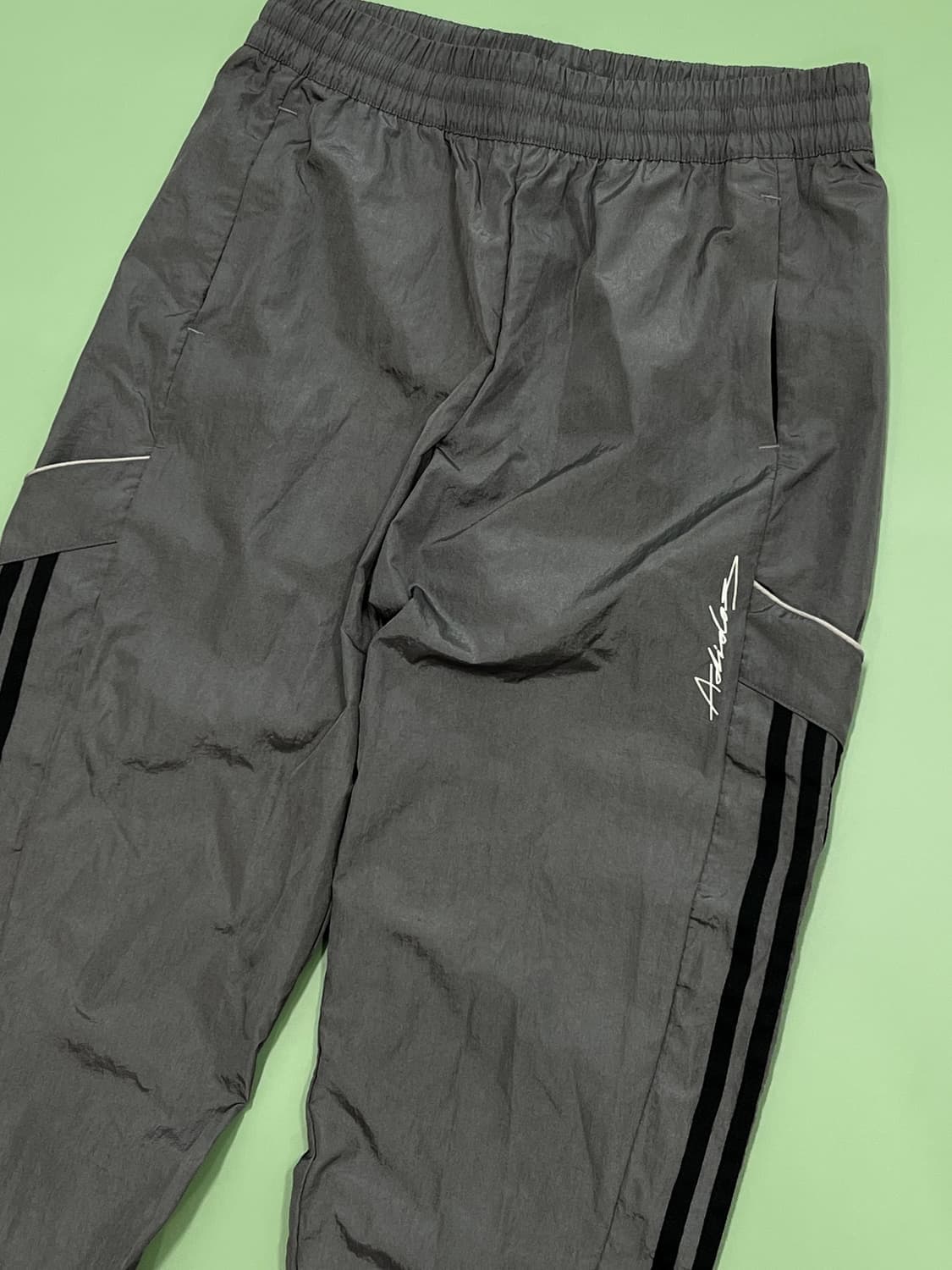 (S) 아디다스 삼선 나일론 트랙 팬츠 상품이미지3