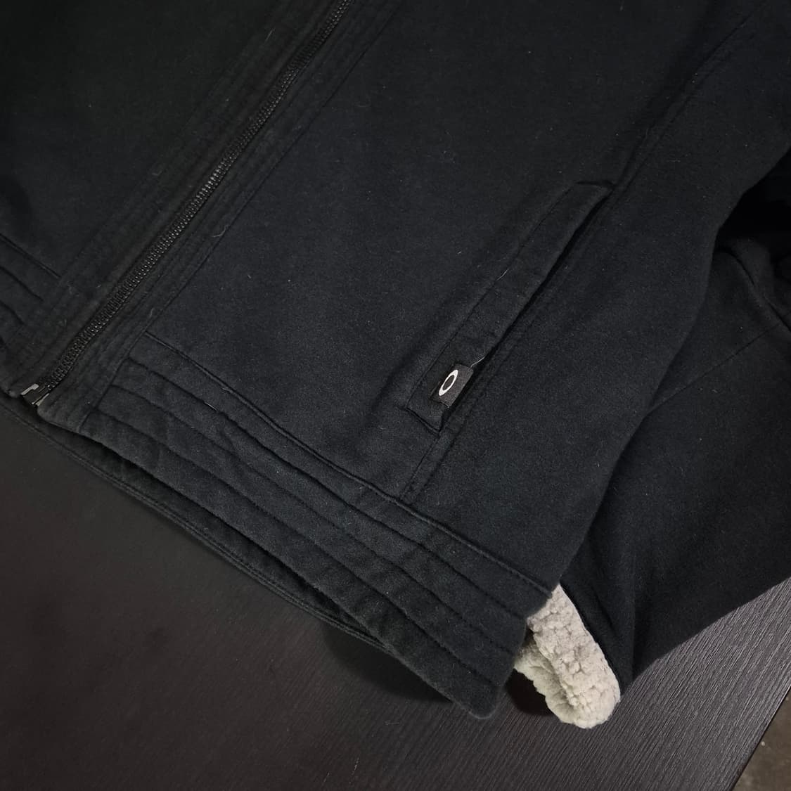 오클리 y2k스타일 퍼 집업 자켓 XL사이즈 상품이미지5