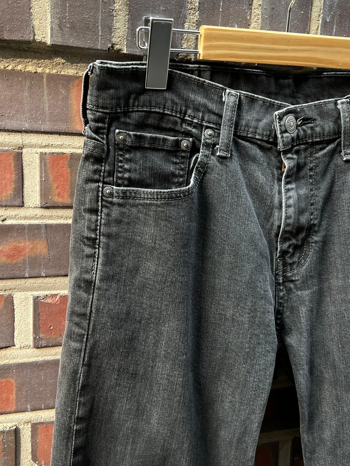 [30x30] 리바이스 569 흑청 루즈 스트레이트 데님 팬츠 상품이미지3