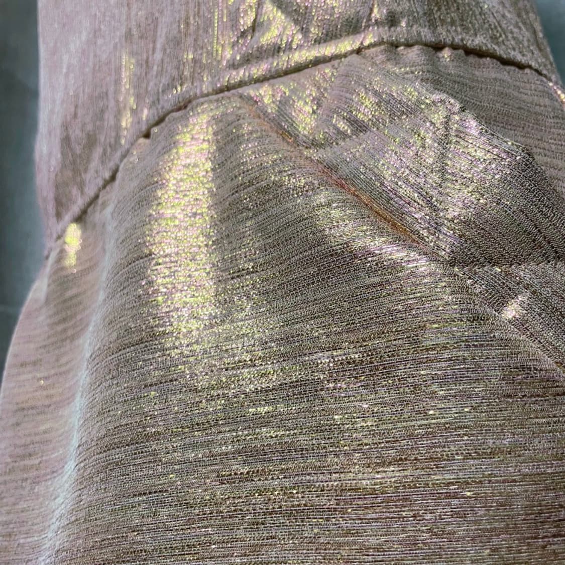 마쥬 maje 원피스 핑크골드 메탈릭 (표기36/44~날씬55) 상태최상 상품이미지8