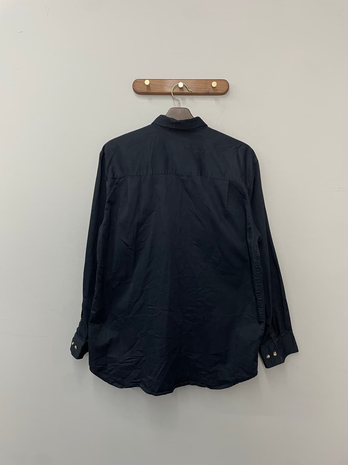 칼하트 블랙 투포켓 셔츠 H2465 상품이미지4