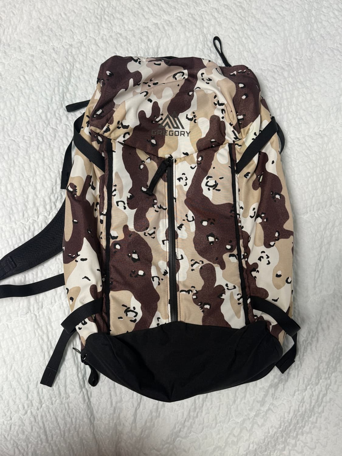 그레고리 x 뉴발란스 x 빔즈플러스 초코칩 카모 데이팩 상품이미지3