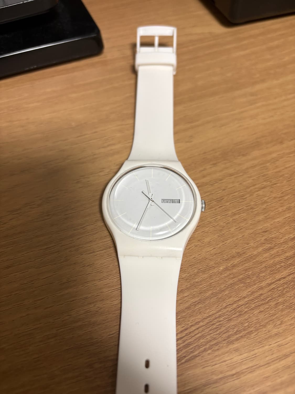 스와치 화이트 라벨 시계 상품이미지1