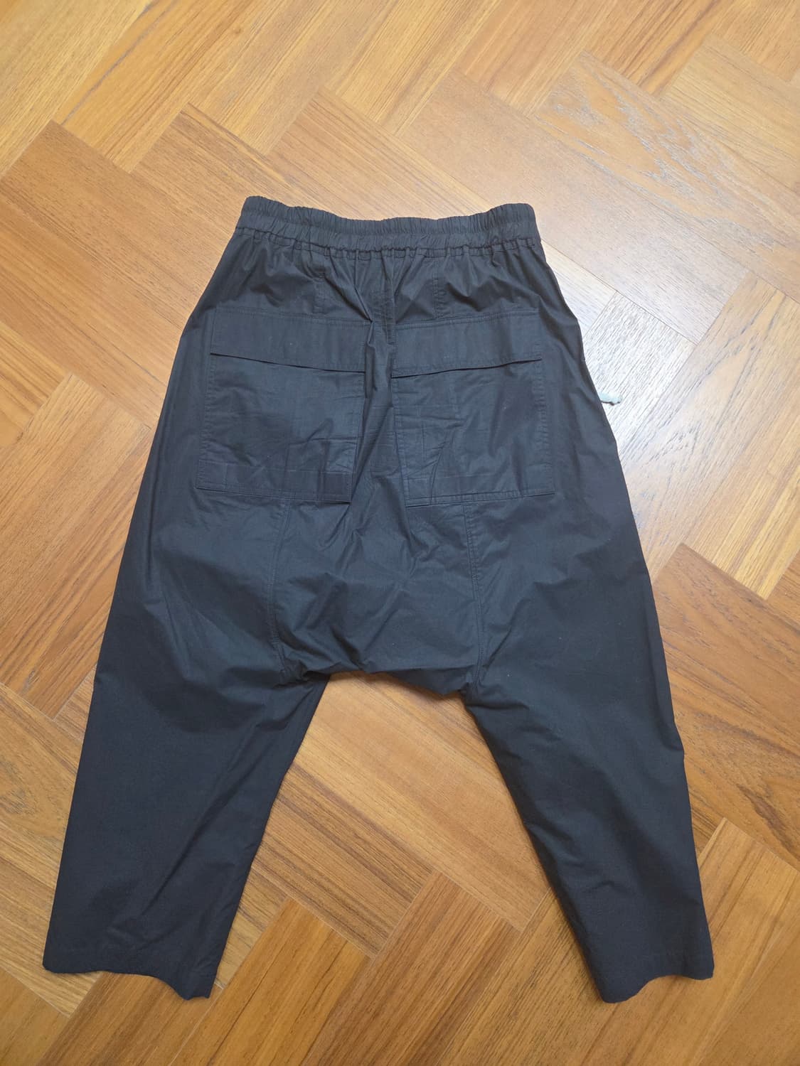 릭오웬스 검정색 드로우스트링 배기 팬츠 상품이미지4