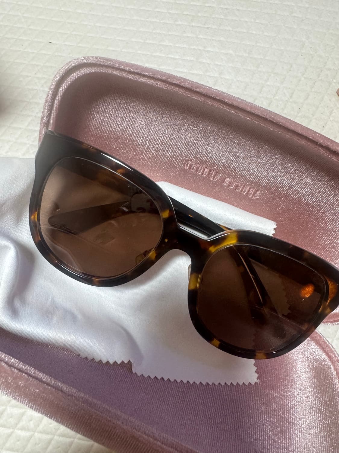 미우미우 선글라스(새상품) 상품이미지2