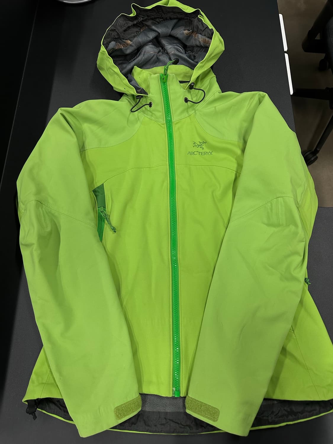 아크테릭스 윈드스토퍼 바람막이 자켓 상품이미지4