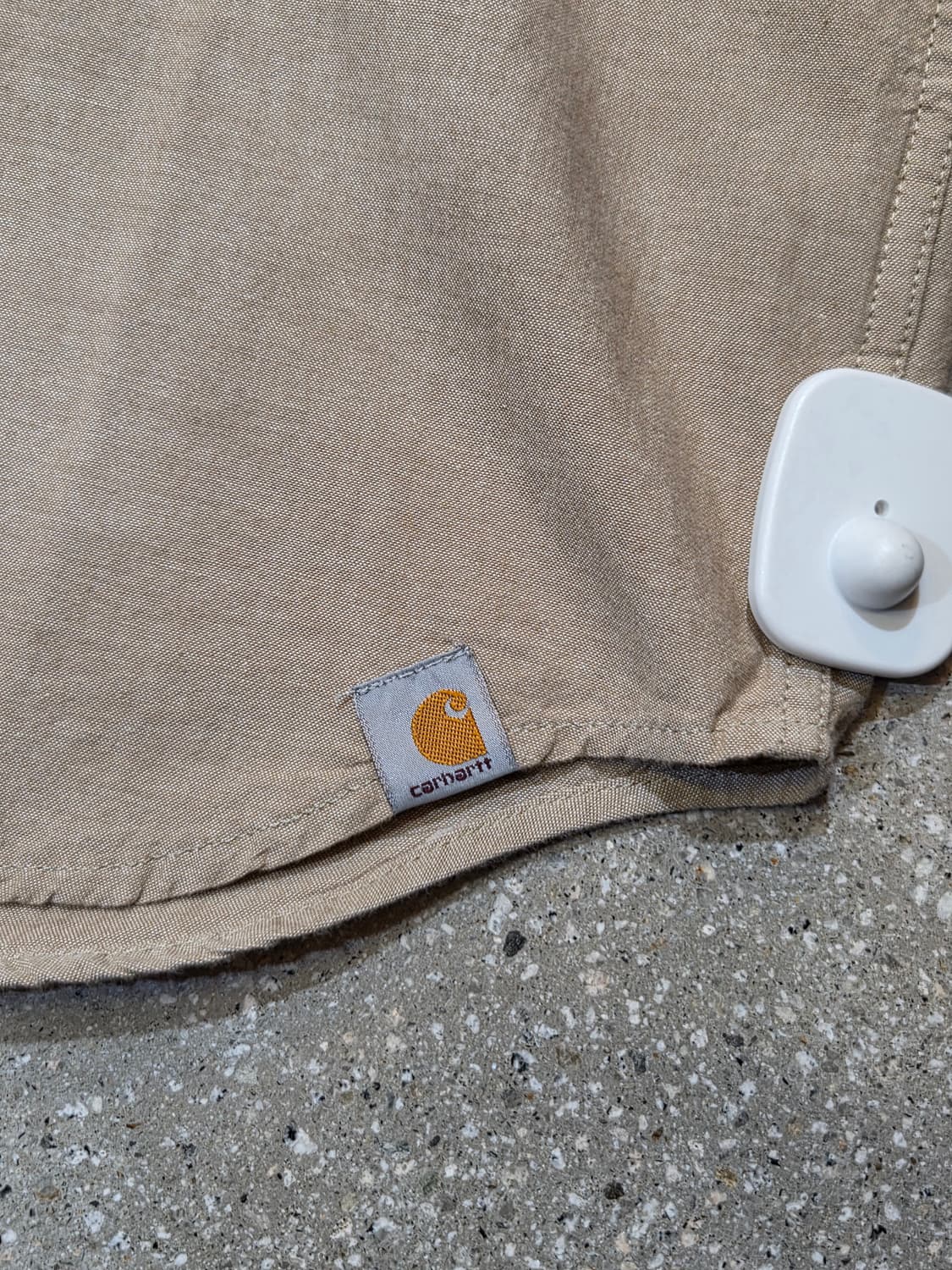 칼하트 베이지 반팔셔츠 상품이미지4