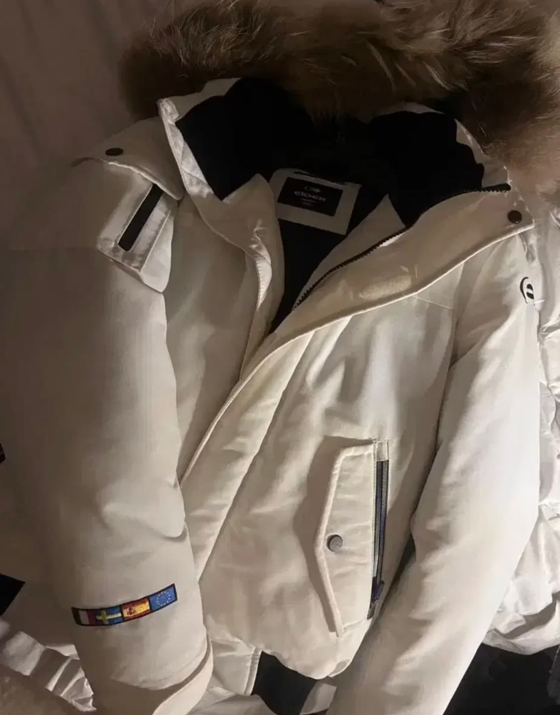 아이더 흰색 패딩 점퍼 여성 상품이미지1