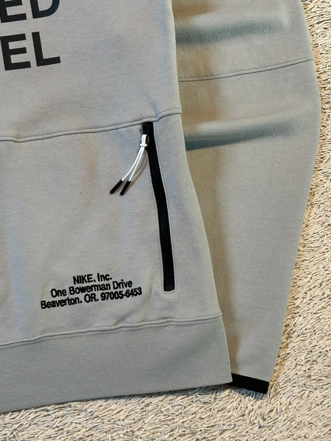 나이키 NIKE 그래픽 백로고 맨투맨 그레이 상품이미지5