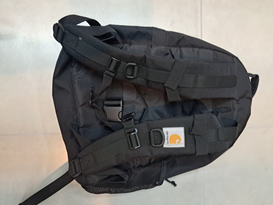 칼하트 킥플립 백팩 블랙 상품이미지2