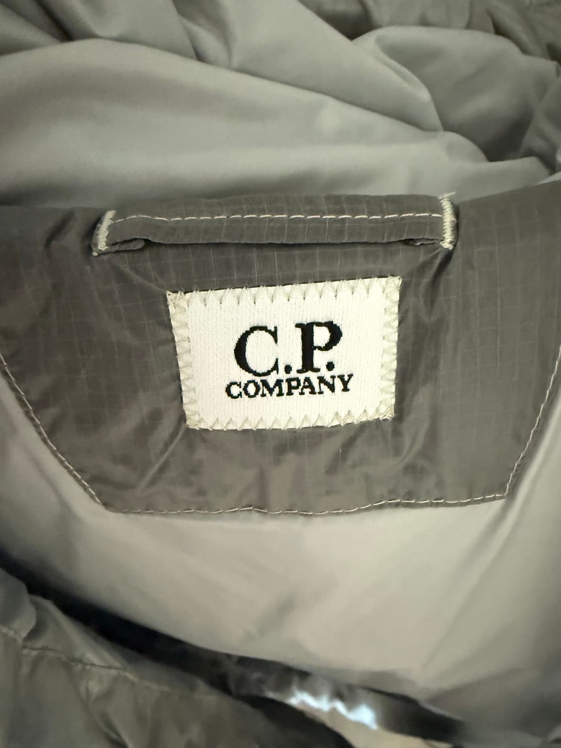 [XL] CP컴퍼니 디디쉘 루나락 상품이미지5