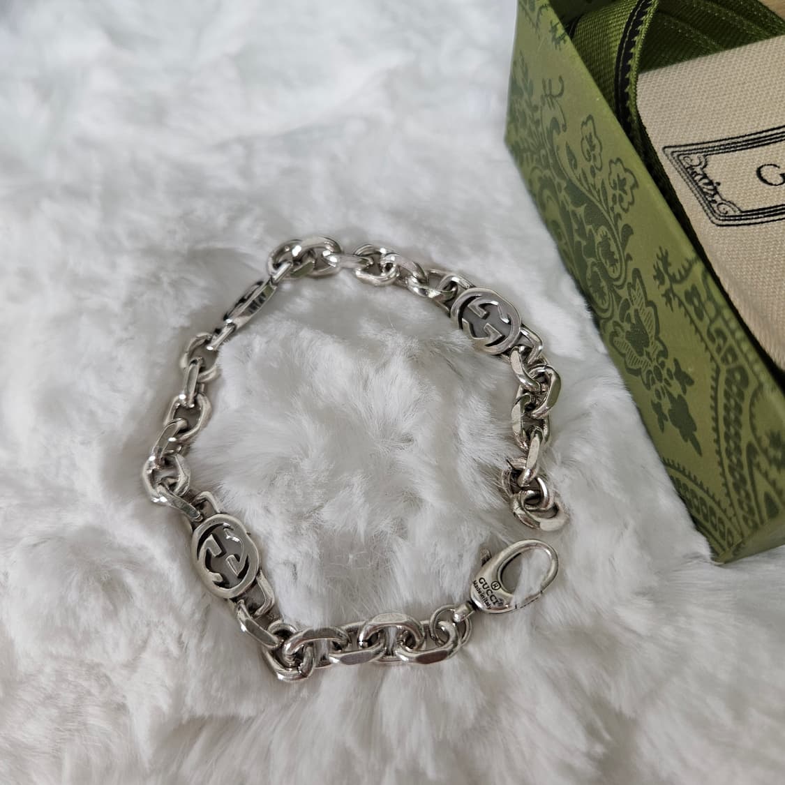 구찌 GG 로고 브레이슬릿 팔찌 상품이미지2