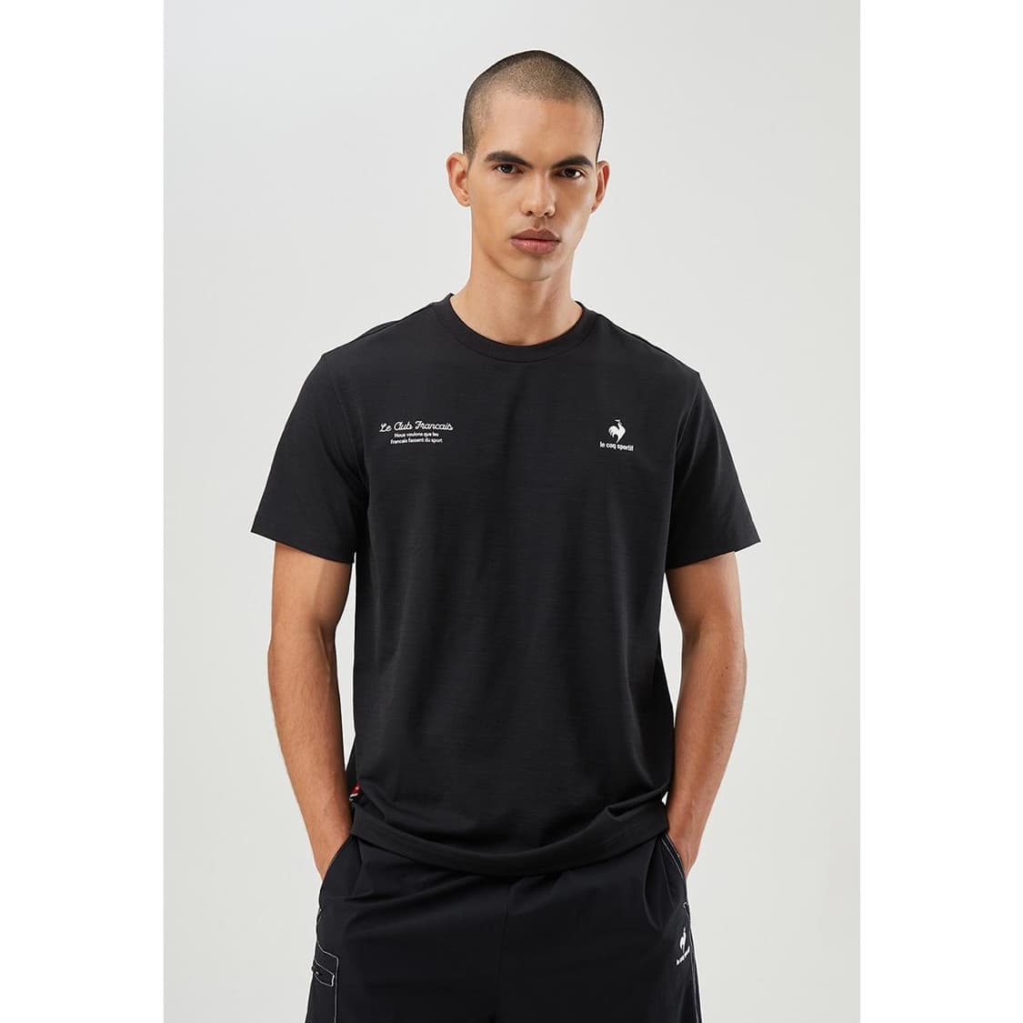 남성) 24SS LE COQ SPORTIF 스몰피케 화섬 반팔티 상품이미지2