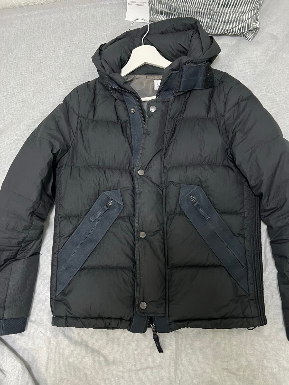 Cp컴퍼니 고글 패딩 상품이미지5