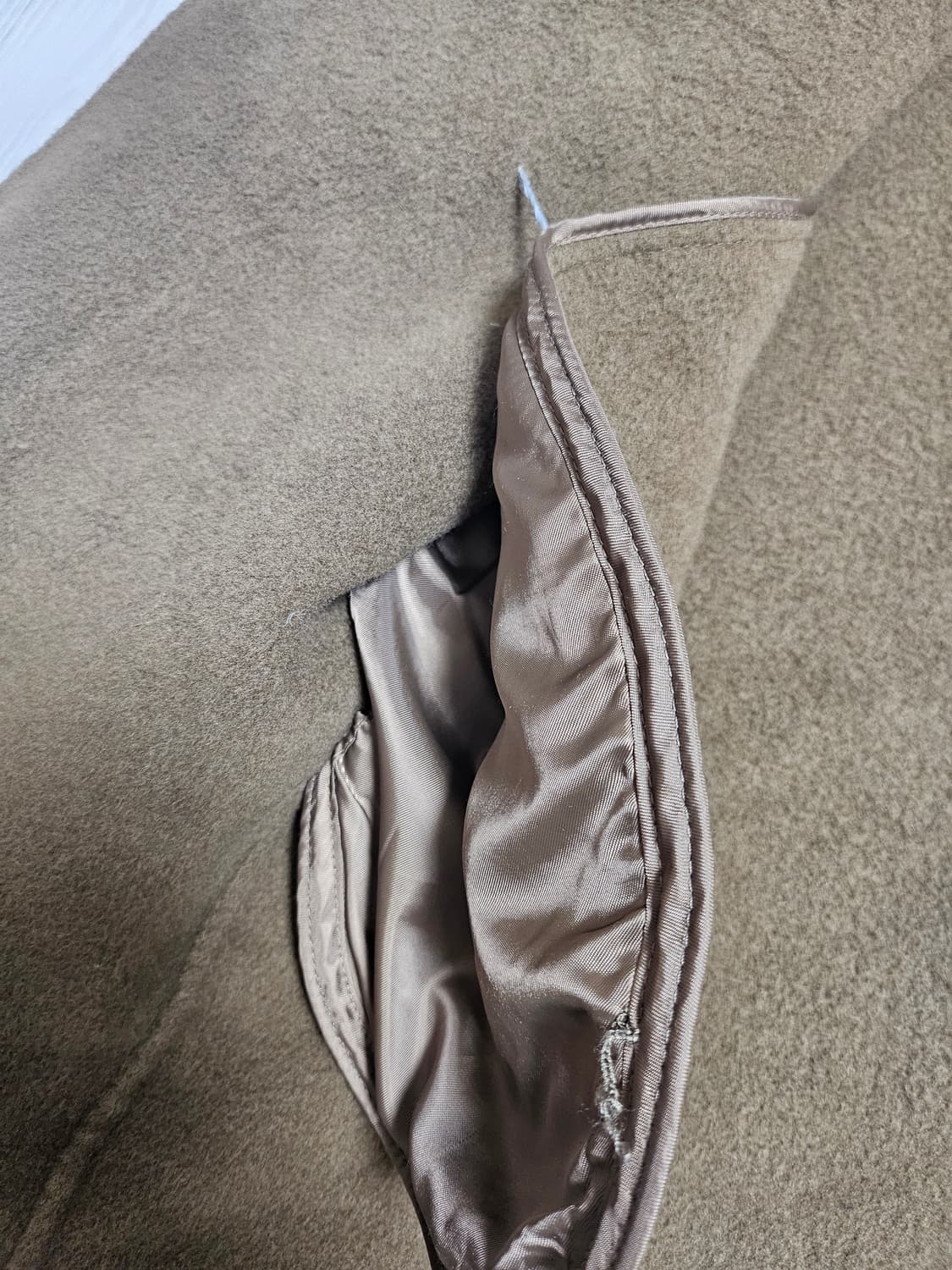 아크네스튜디오 캐시미어 찰리코트46 상품이미지4