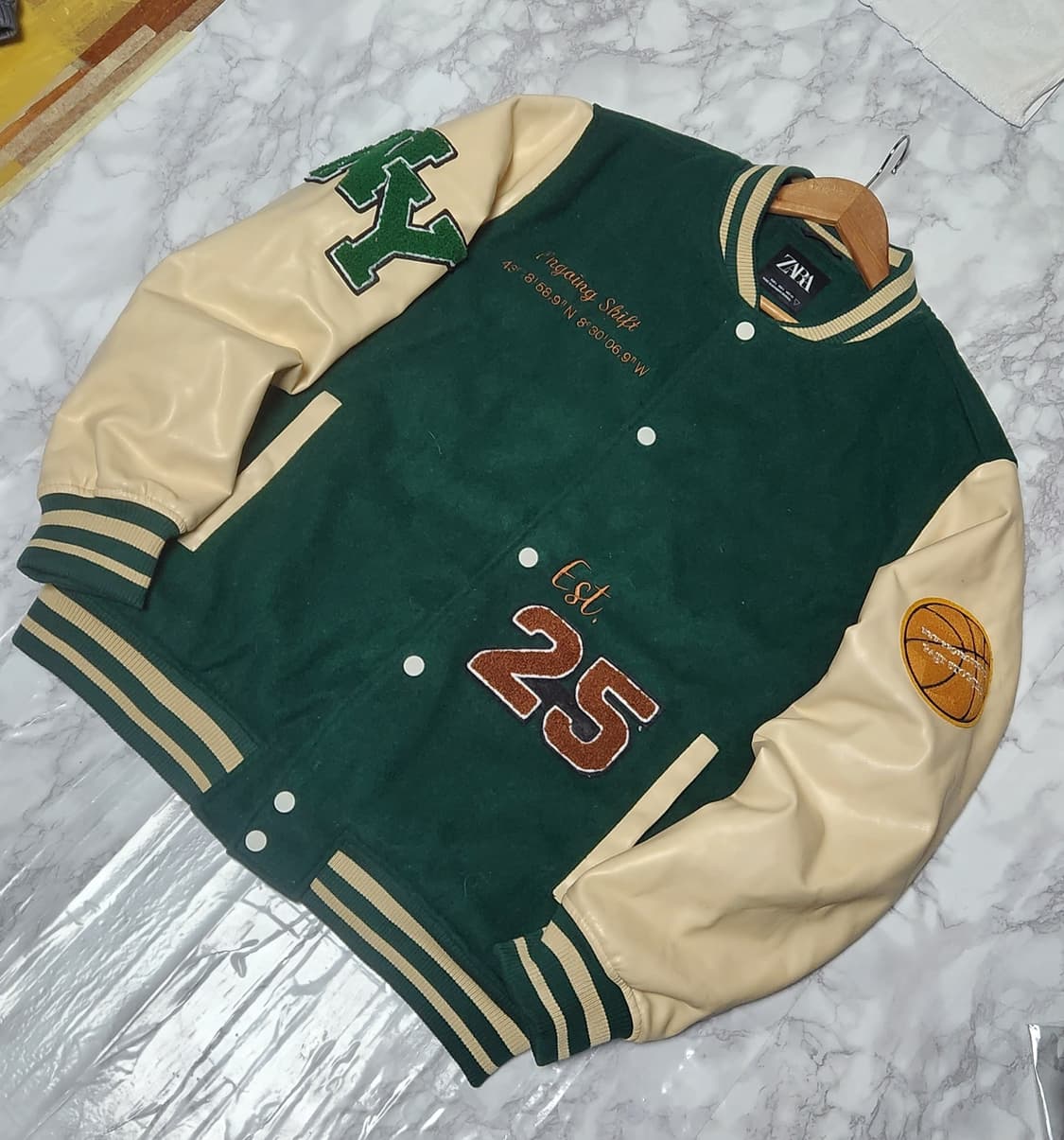 자라 딥그린 빅로고 바시티 야구 점퍼 자켓 상품이미지4