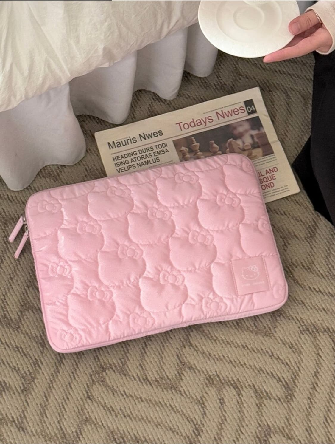 하이칙스 헬로키티 노트북 패드 파우치 13인치 핑크 상품이미지1