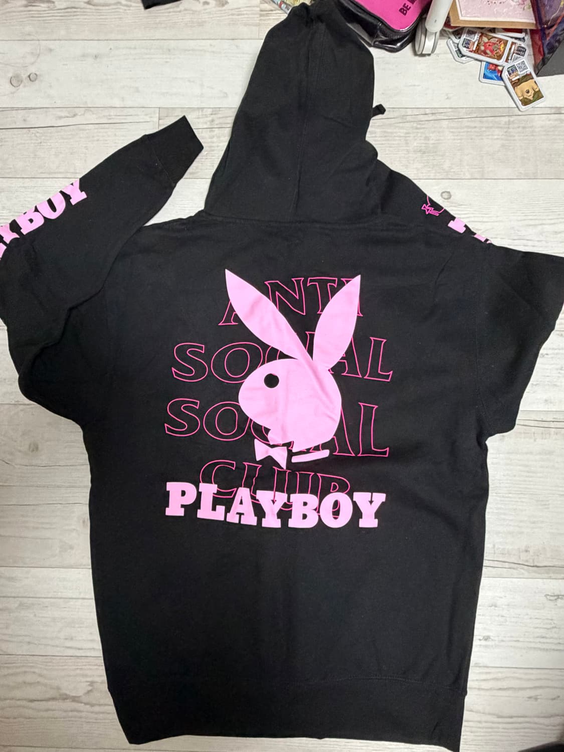 안티소셜소셜클럽 플레이보이 후드 상품이미지2