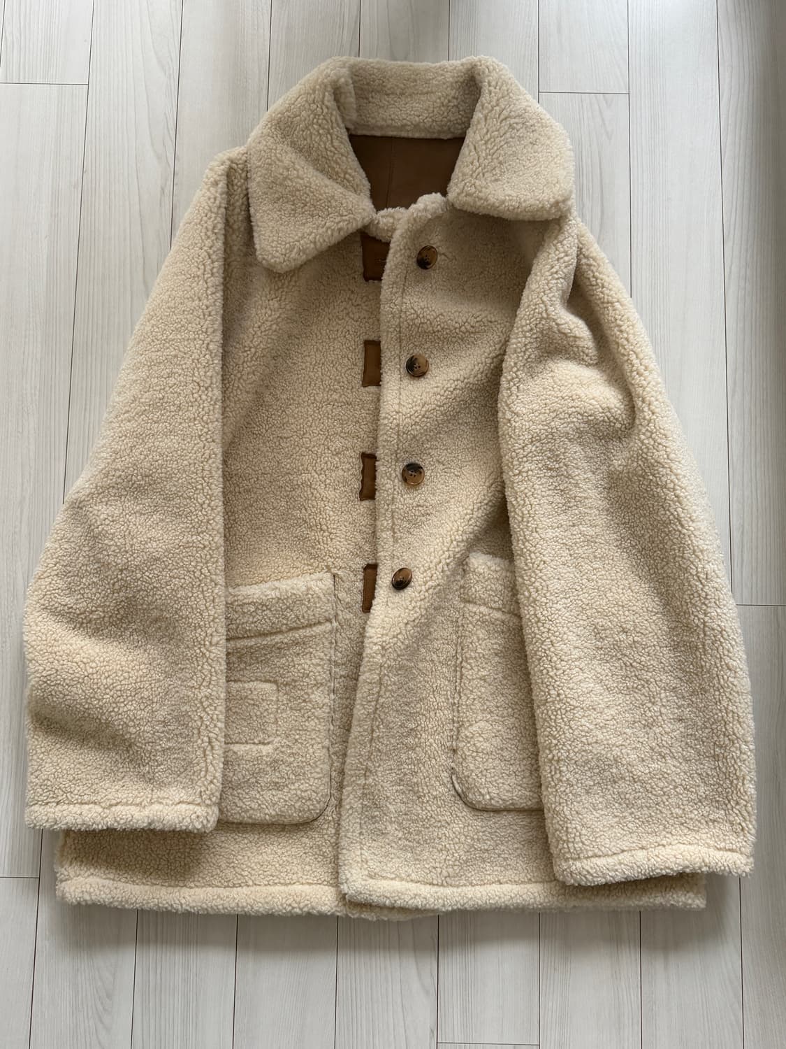 던스트 유니섹스 리버시블 시어링 자켓 카멜 XS 상품이미지6