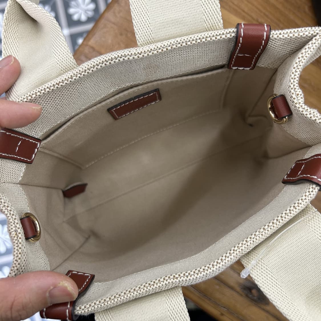 16556 - 끌로에 우디 토트백 상품이미지4