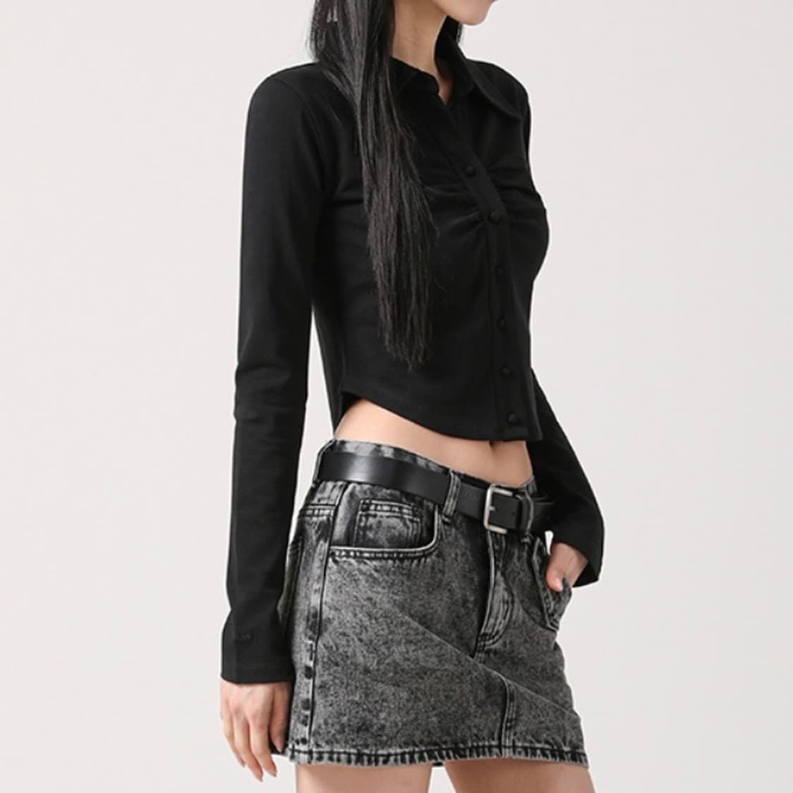 어반드레스 Nicole Cara Shirring Shirt BLACK 상품이미지3