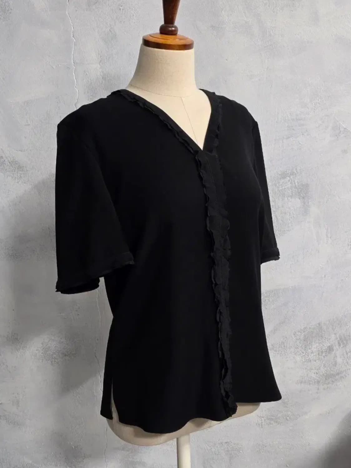 발렌시아가 16FW 플로럴 블라우스 38 상품이미지1