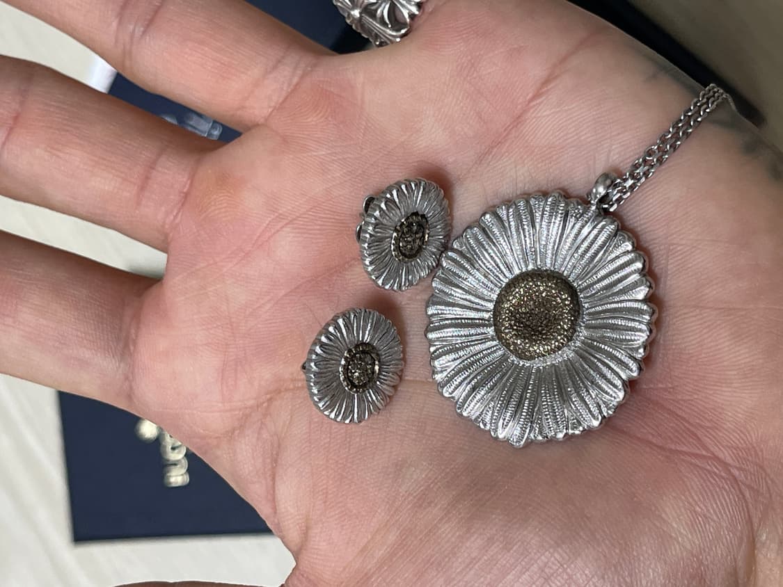 부첼라티 목걸이 귀걸이 팝니다 상품이미지3