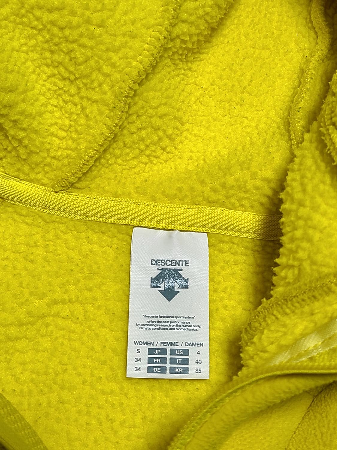 데상트 여성 기모 후리스 S 노란색 후드집업 정사이즈 상품이미지3