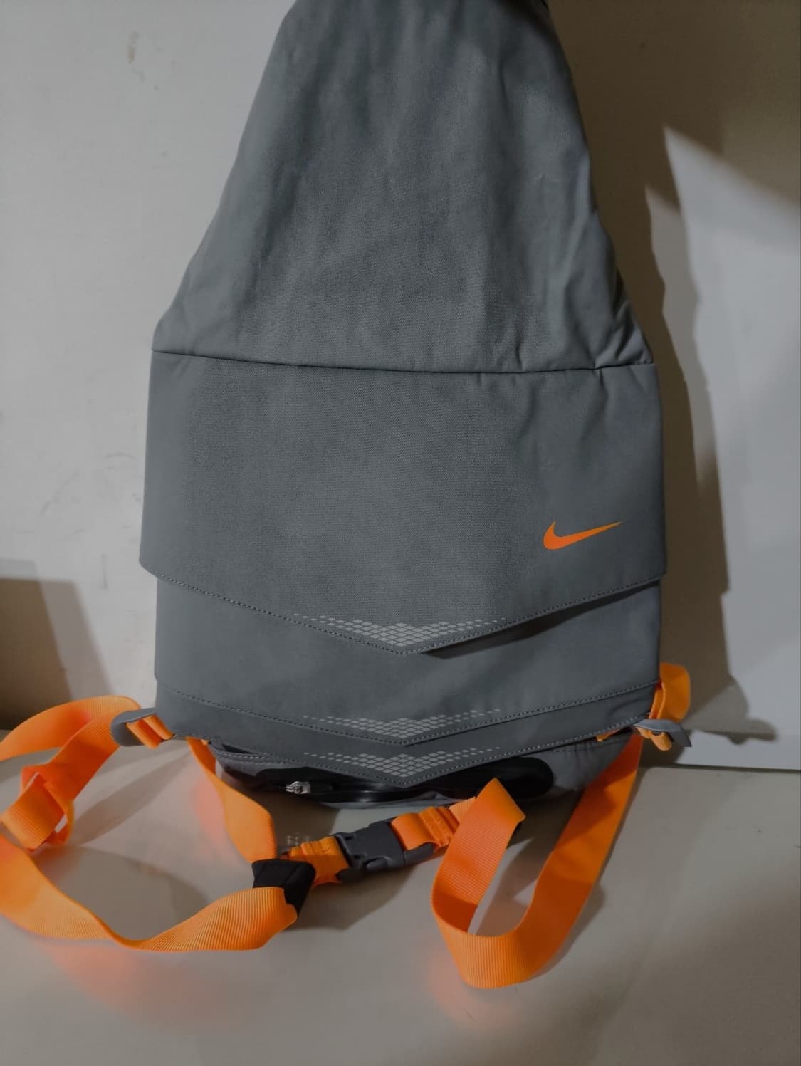 나이키 00's MOG 볼트 백팩 레트로 상품이미지1