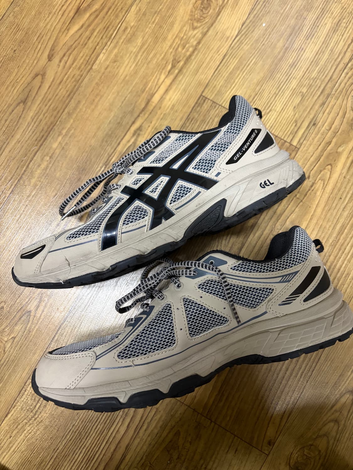 아식스 젤벤쳐6 그레이 상품이미지3