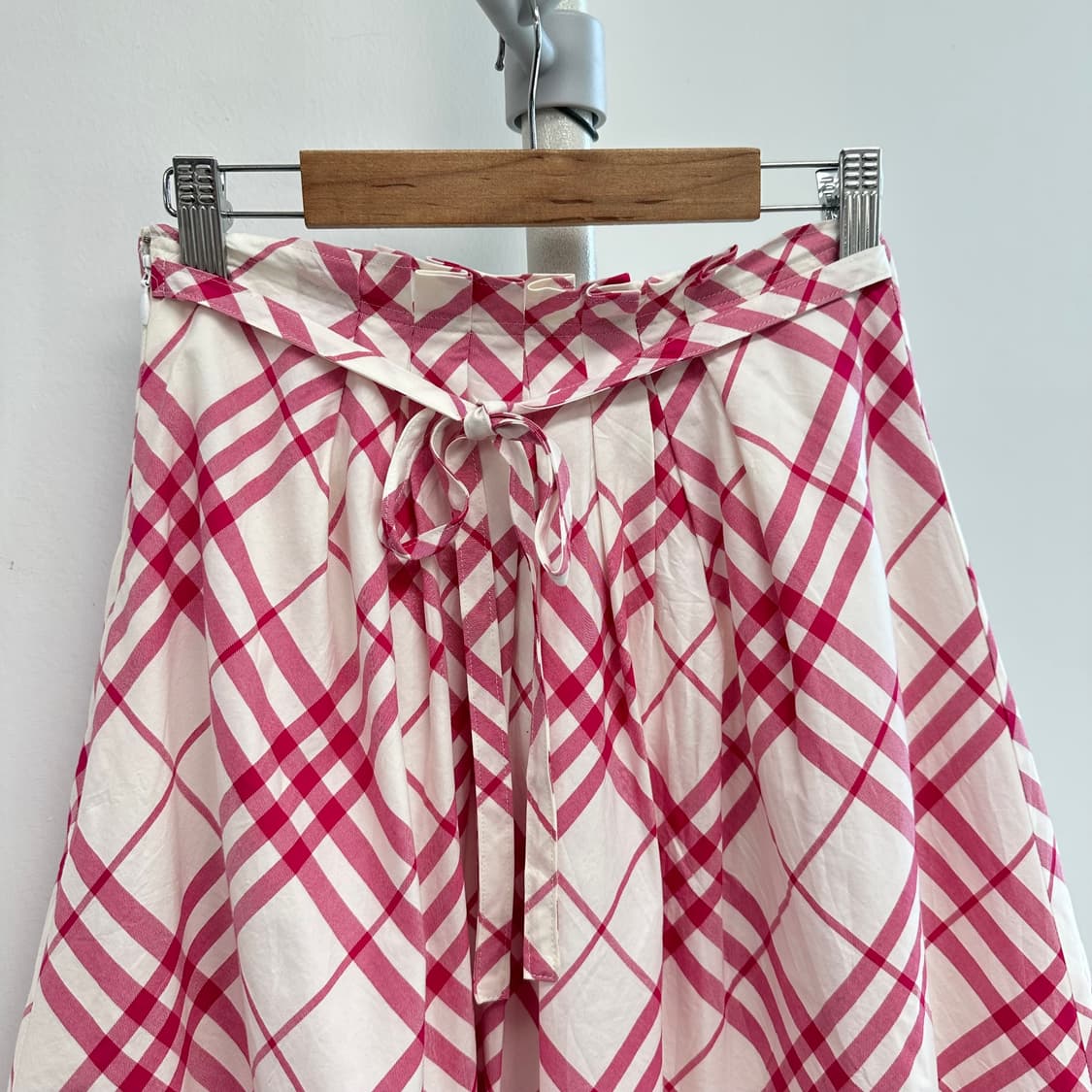 버버리 레드 체크 플레어 스커트 상품이미지2
