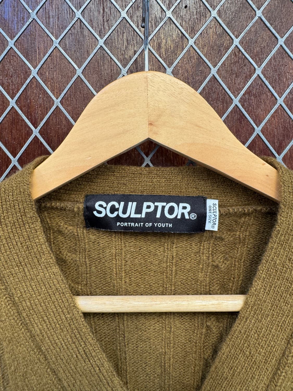 Sculptor 스컬프터 케이블 꽈배기 크롭 울 니트 가디건 상품이미지4