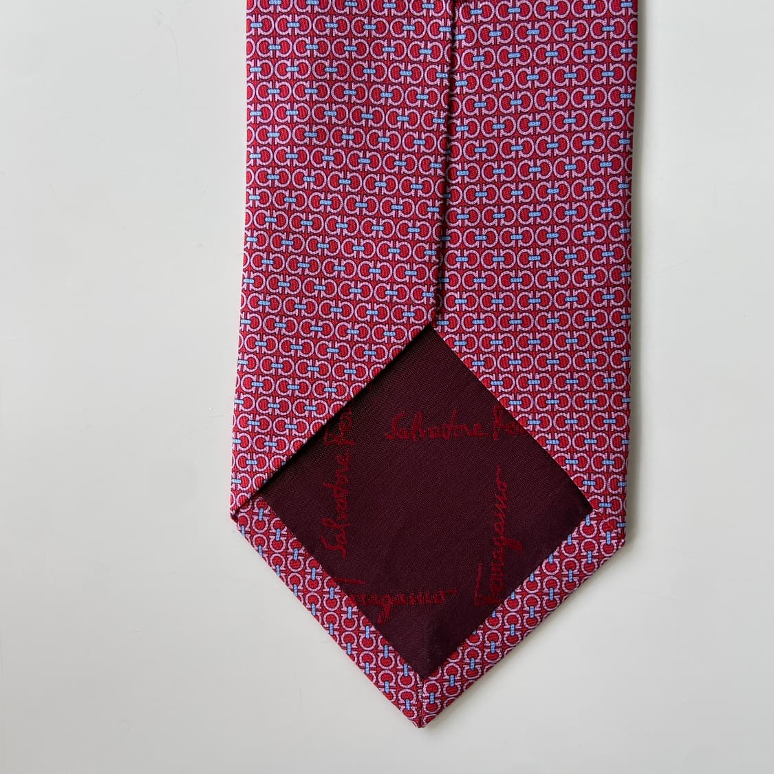 새상품급 페레가모(Ferragamo) 모노그램 명품 정품 넥타이7.8cm 상품이미지7